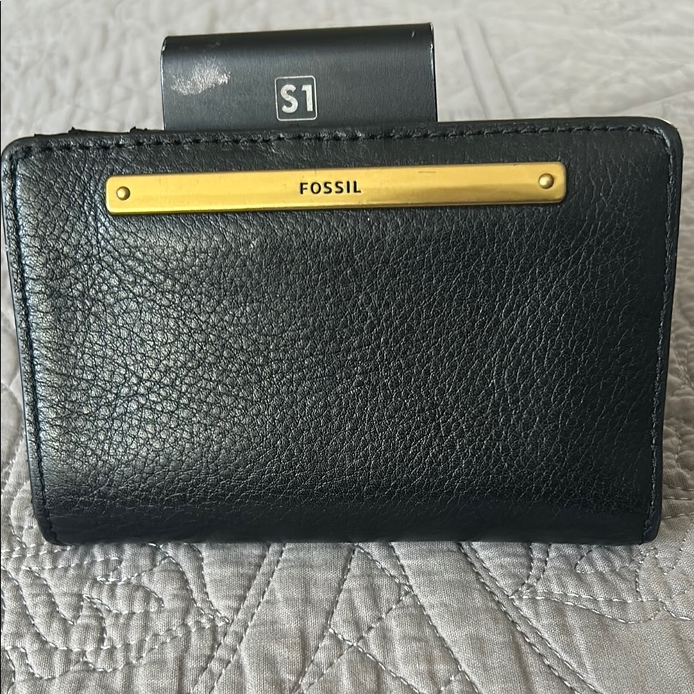 Fossil Midnight Leather Wallet with Gold Accent